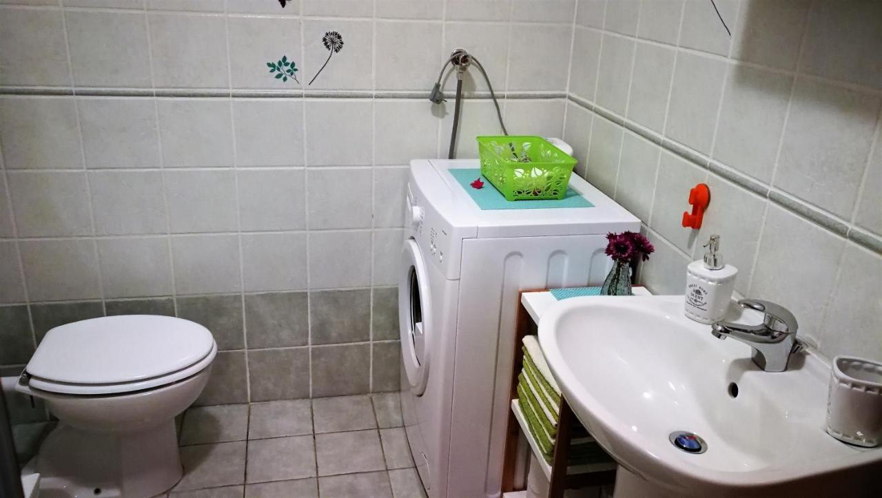Studio Apartment Lela Liznjan Ližnjan Exterior foto